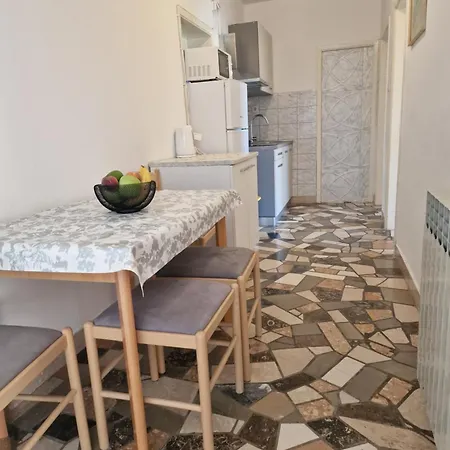 Apartamento Batinovic - *